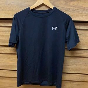 Under Armor medium black T-shirt